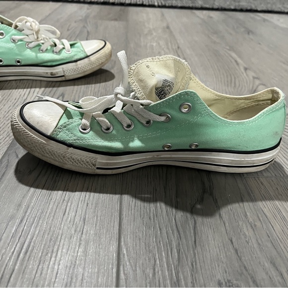 Converse - Picture 6 of 7